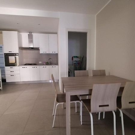 Lucky Apartment 2 Sirmione Exterior foto